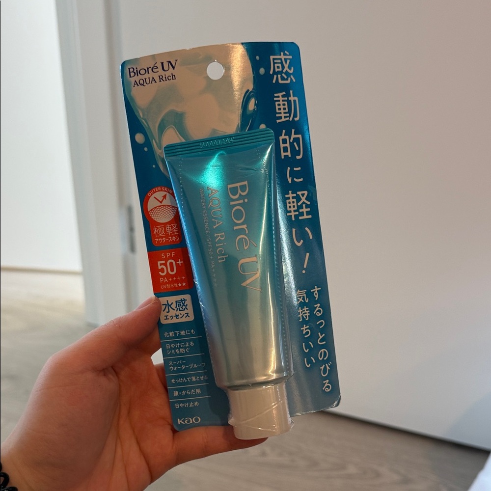 Biore UV Aqua Rich Sunscreen SPF 50+